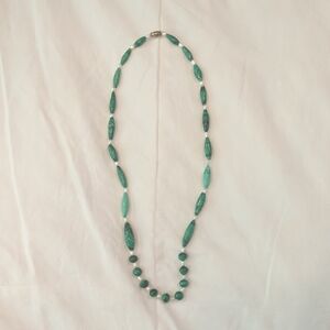 Elegant Green Beaded Necklace